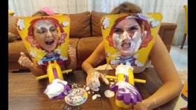 Pie Face Duellosu Yaptık Elif Mi Lera Mı? Eğlenceli Çocuk Videosu