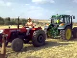 Johndeere İş Boraya Çekiliyor