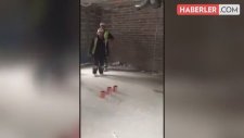 Meslektaş Kurbanı Oldu! Elektrikçi Şakazedenin Centilmenliği Kamerada