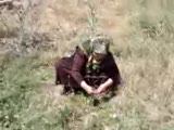 Babannem Madımak Toplarken Mani Yakıyor