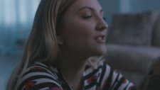 Julia Michaels - Uh Huh