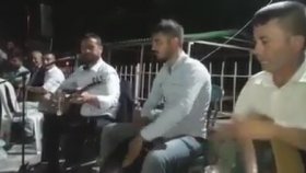 Ersoy Savaş - Keskinin Akşamları Başkadır Ersoy Savaş - Keskinin Akşamları Başkadır