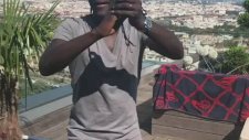 Bafetimbi Gomis'in Aleyna Tilki'nin Şarkısıyla Dans Etmesi