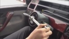 Direksiyon Olmadan Araba Kullanmak