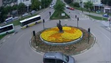 Belediye Otobüslerinin Çarpışma Anı Kamerada