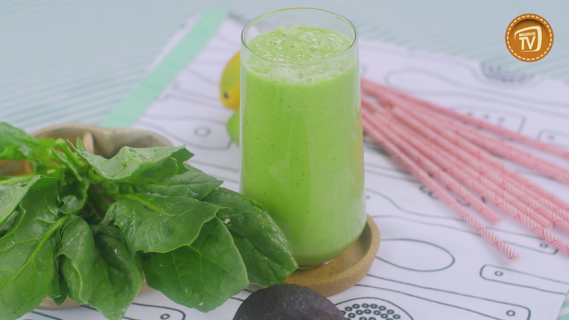 Kilo verdiren mangolu smoothie tarifi Kilo verdiren mangolu smoothie tarifi