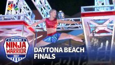 Ninja Warrior'a Esnekliği ve Kuvvetiyle Damga Vuran Örümcek Kadın
