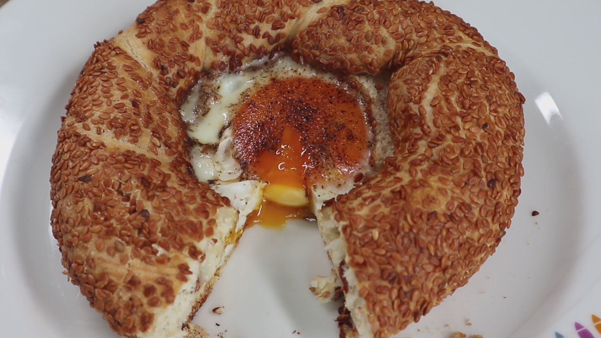 Tavada Pizza Tarifi-Kolay ve cok lezzetli-Yemek Tarifleri Tavada Pizza Tarifi-Kolay ve cok lezzetli-Yemek Tarifleri