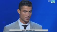 Cristiano Ronaldo Şampiyonlar Ligi'nde Yılın Forveti Seçildi!