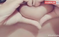 Göğüsten Kalp Yapma Çılgınlığı Virüs Gibi Yayılıyor